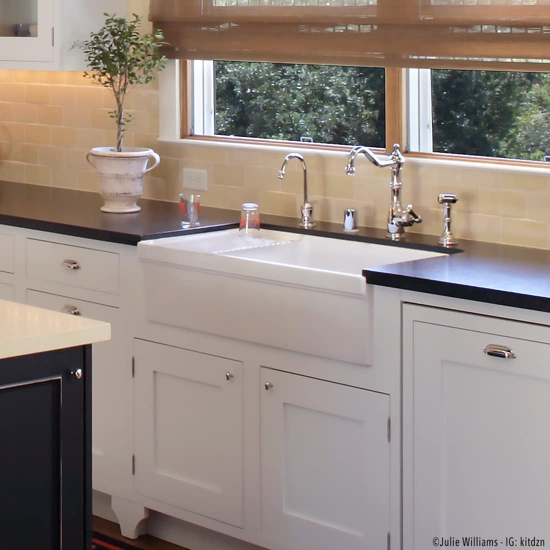 Whitehaus Collection Whqd540-White Quatro Alcove Kitchen, Fireclay, Front Apron Sink, Glossy, White