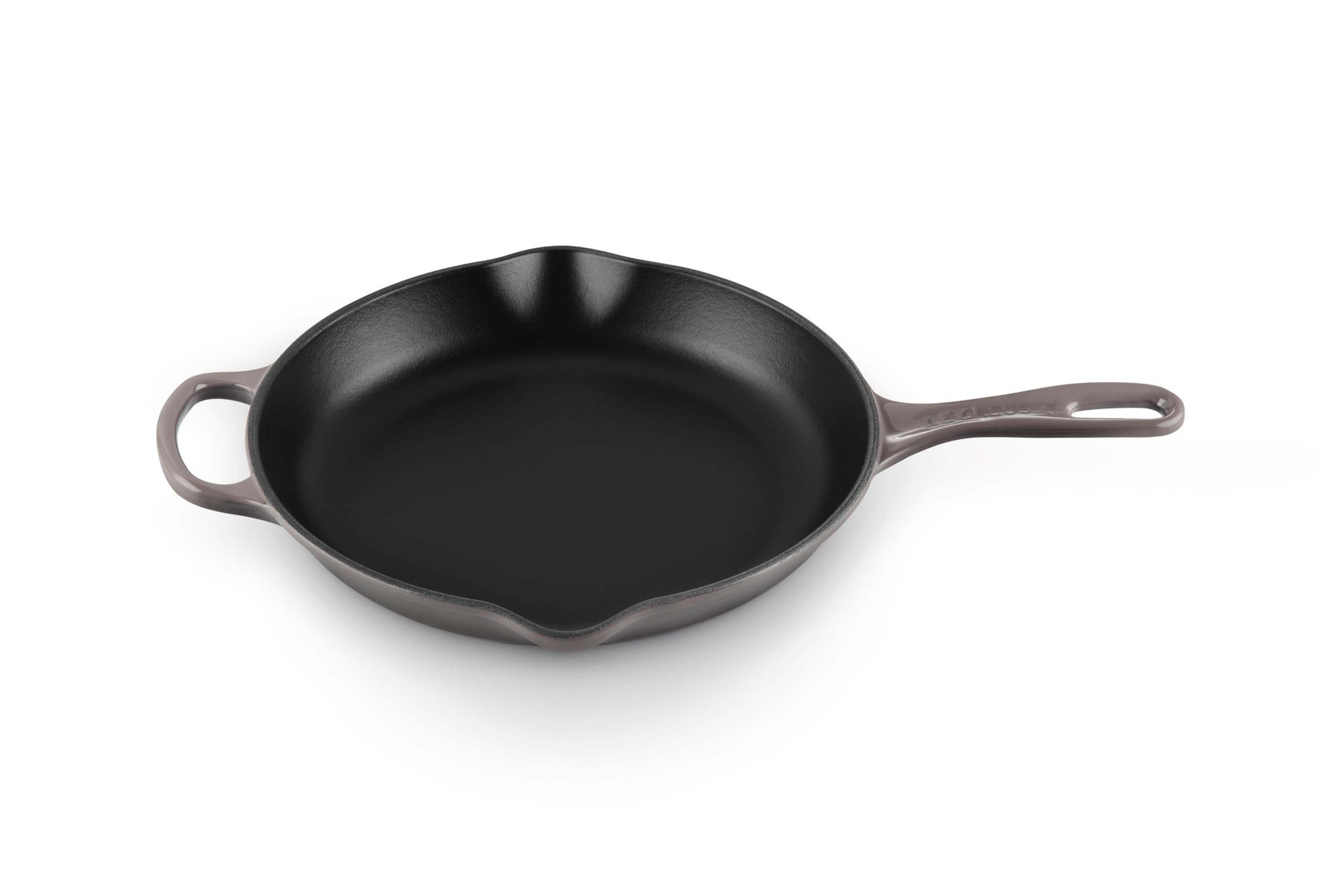 Le Creuset Enameled Cast Iron Signature Iron Handle Skillet, 10.25 (1-3/4 Qt.), Oyster