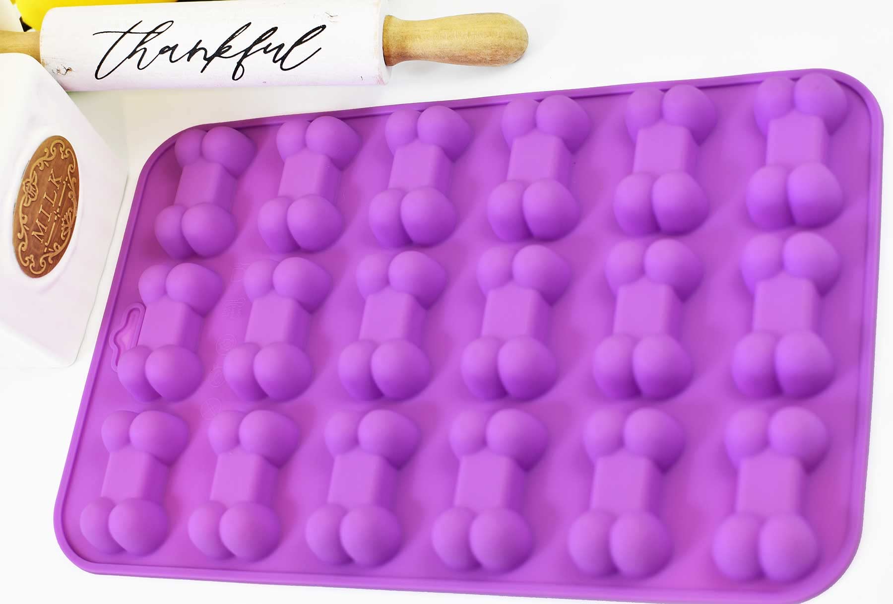 Halloween Silicone Mold Ice Cube Tray Scary Fun Candy Chocolate Mould Oven Safe (Bones)