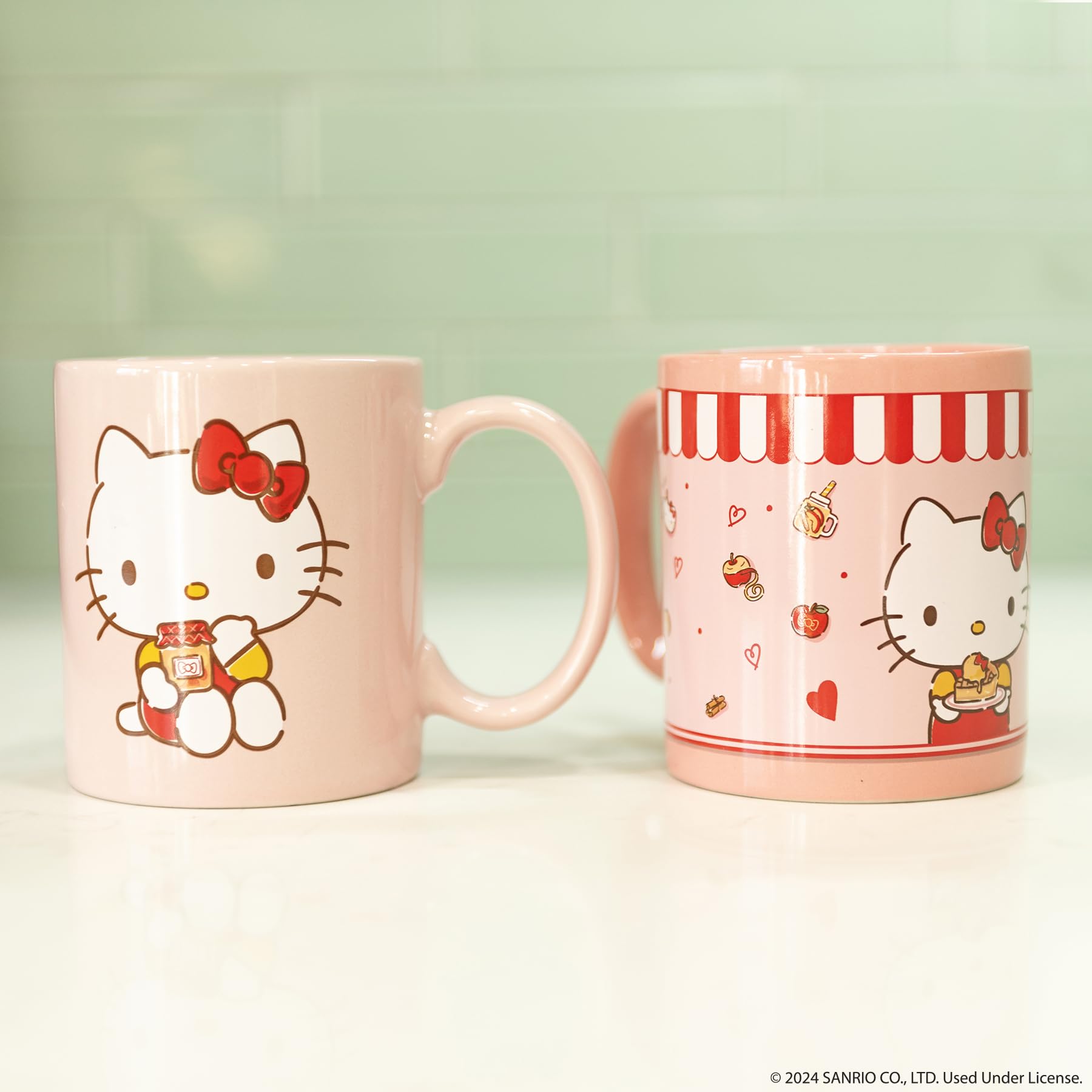 Uncanny Brands Hello Kitty Single Cup Coffee Maker Gift Set With 2 Mugs