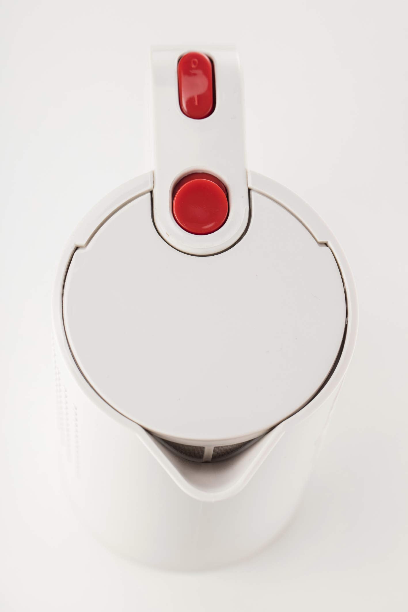 Bodum 34Oz Bistro Electric Water Kettle For Coffee & Tea, Bpa-Free Plastic, Rapid-Boil, Auto Shut-Off, White