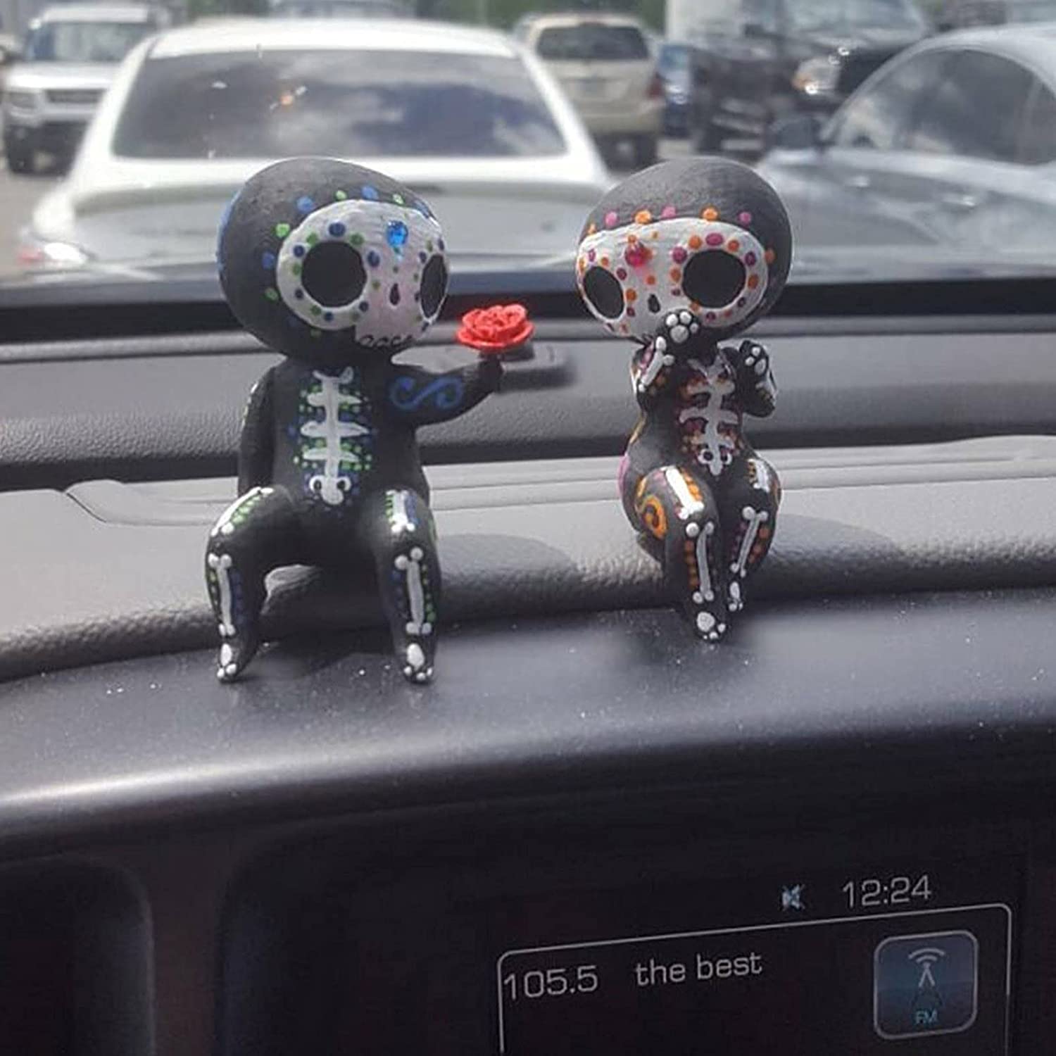 MBVBN Sugar Skull Couple Statue, Sugar Skull Decor, Day of The Dead Decorations,Resin Skulls Sculptures Home Decor,Dia De Los Mu