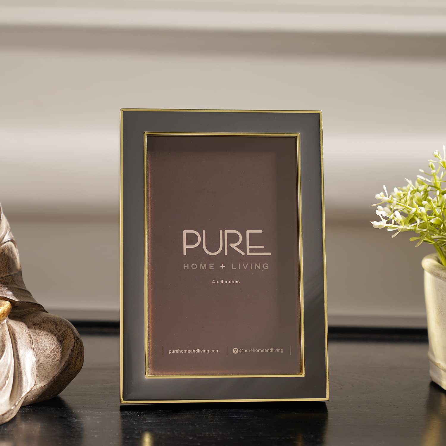 Pure Home + Living Small Gold Plated Grey Photo Frame, Tabletop Photo Frame For Table, Desk, Birthday, Wedding, Return Gift (4X6