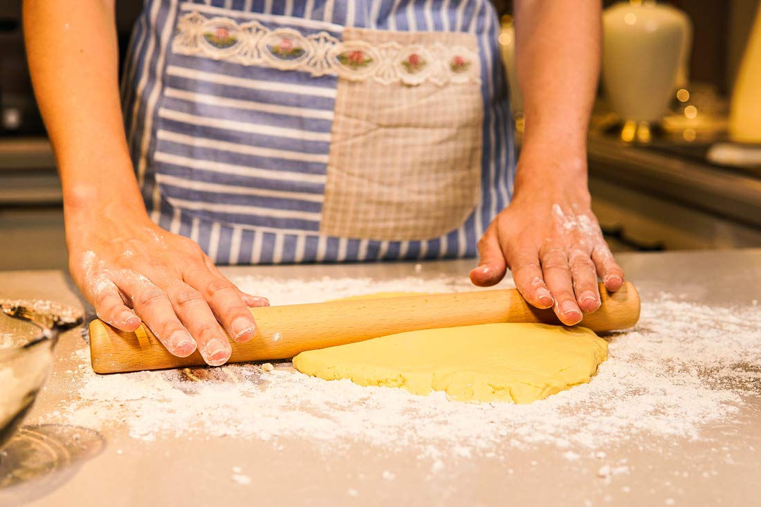 Honglida Wood Rolling Pin Dough Roller, Wooden Rolling Pin For Baking Pasta Fondant 13.8 Inches - Straight