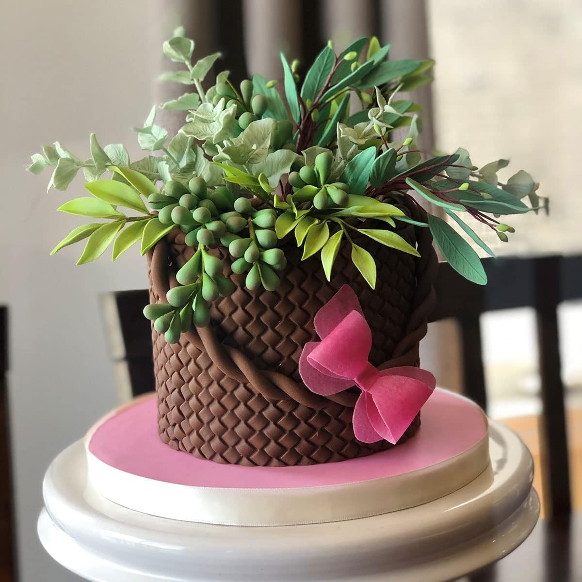 Katy Sue Continuous Rattan Basket Weave Silicone Mold For Cake, Cookie Decorating, & Craft. For Use With Fondant, Gum Paste, Sug