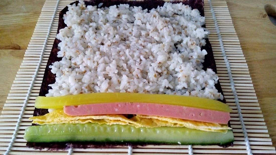Japanbargain 1573X2, Set Of 2 Sushi Roller Sushi Mat Bamboo Sushi Rolling Mat Sushi Maker, 9.5 Inches Square