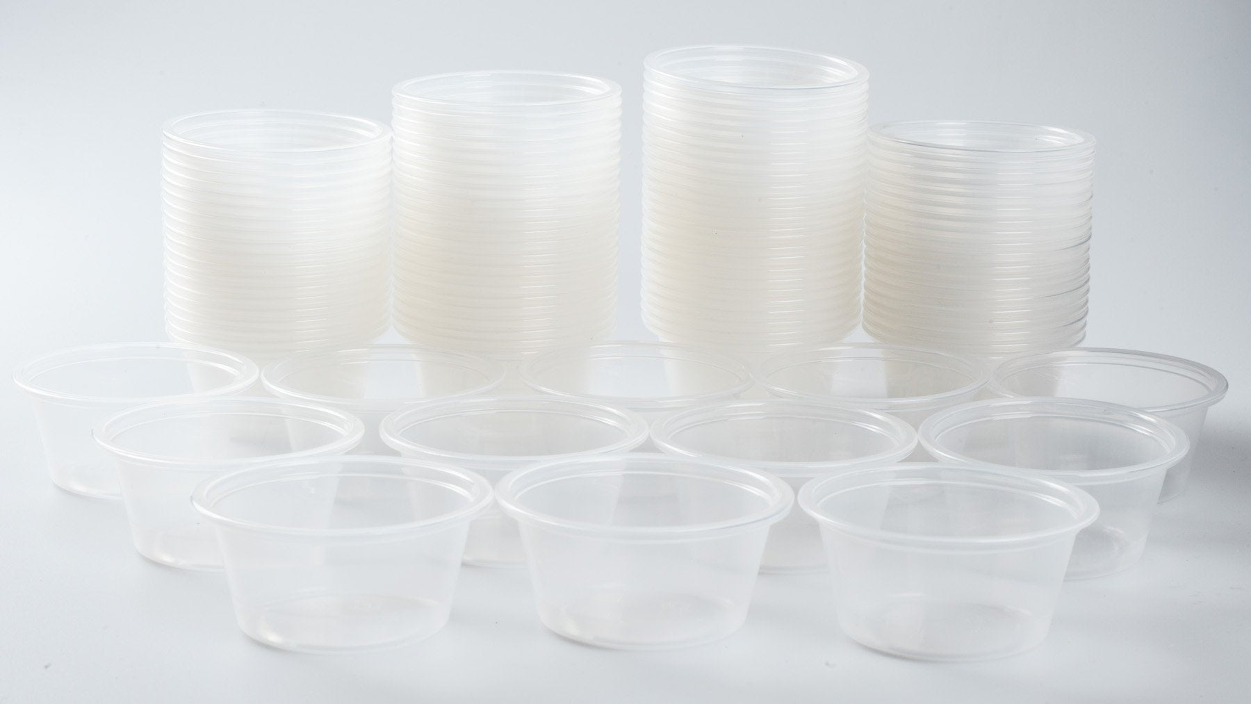 Golden Apple  3.25-Ounce Clear Plastic Jello Shot Souffle Cups with Lids  Sampling Cup (50 Sets)