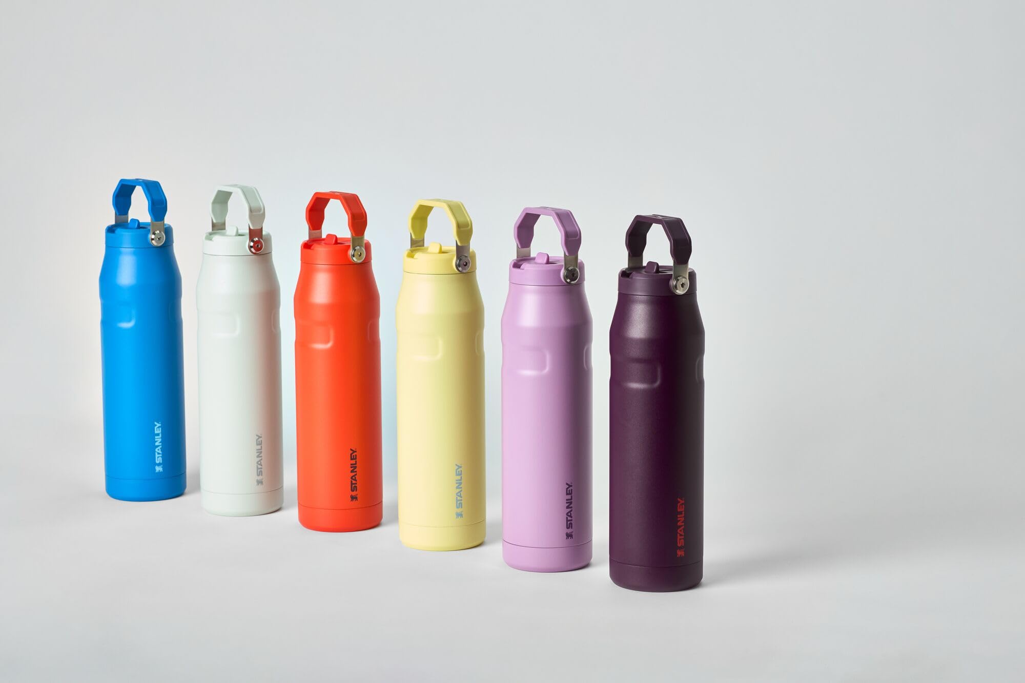Stanley Iceflow Flip Straw 2.0 Water Bottle 36 Oz | Built-In Straw With Larger Opening | Lightweight & Leak-Resistant | Insulate