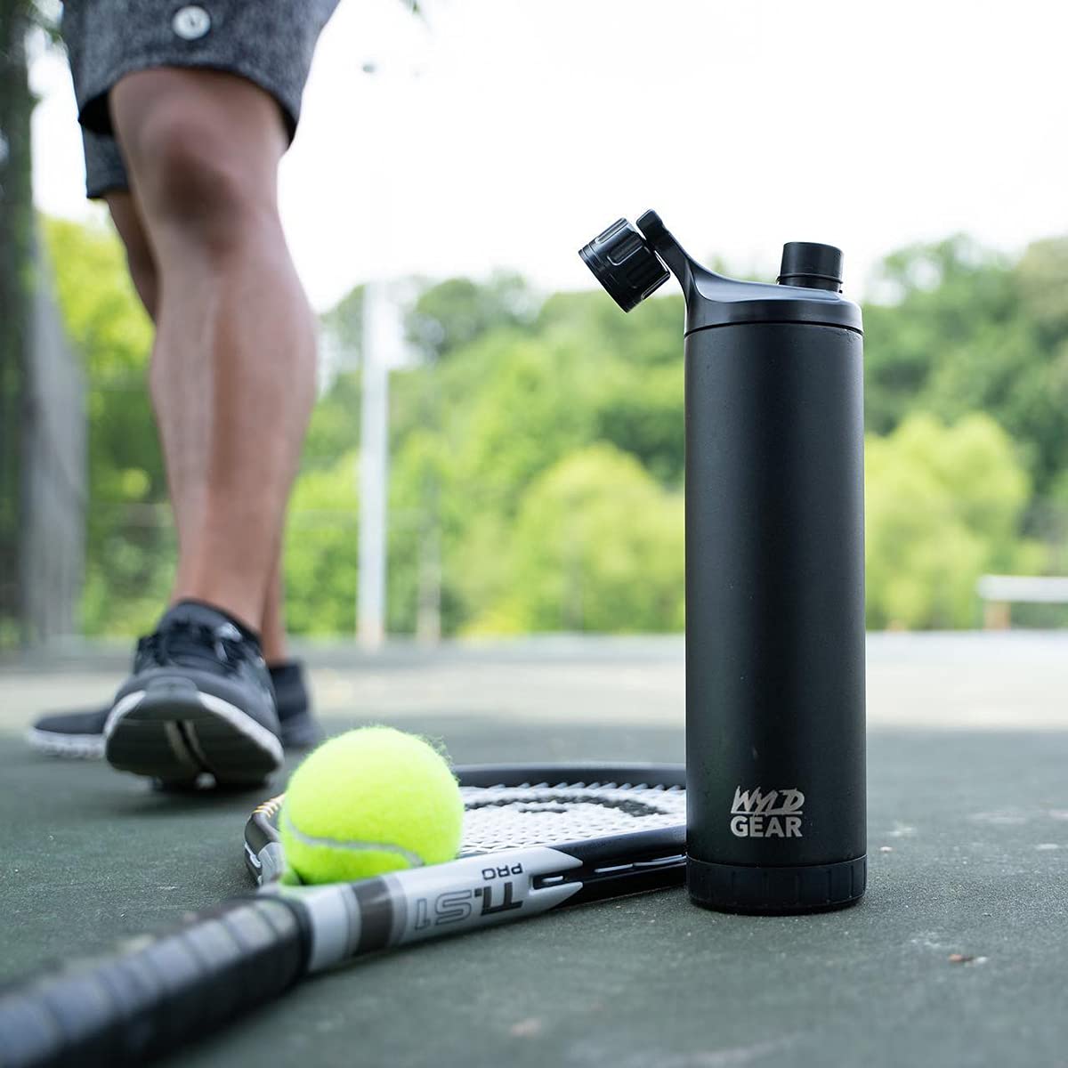 Wyld Gear Mag Series - Stainless Steel Water Bottle With Magnetic Cap - 18Oz Black
