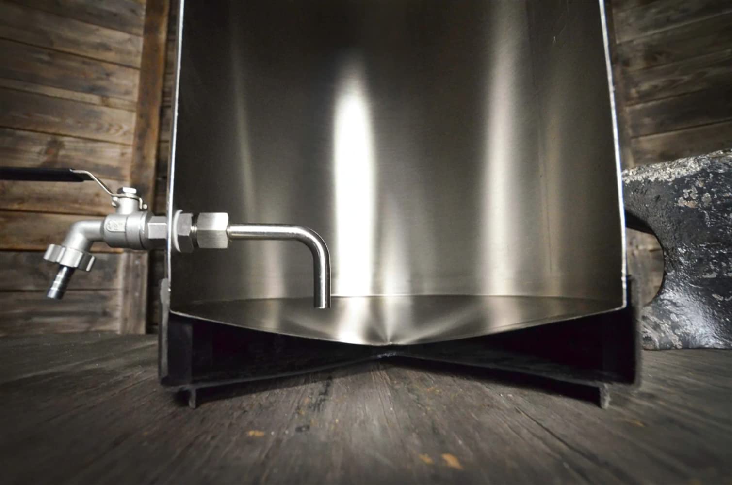 Anvil Stainless Steel Bucket Fermenter - 7.5 Gallon