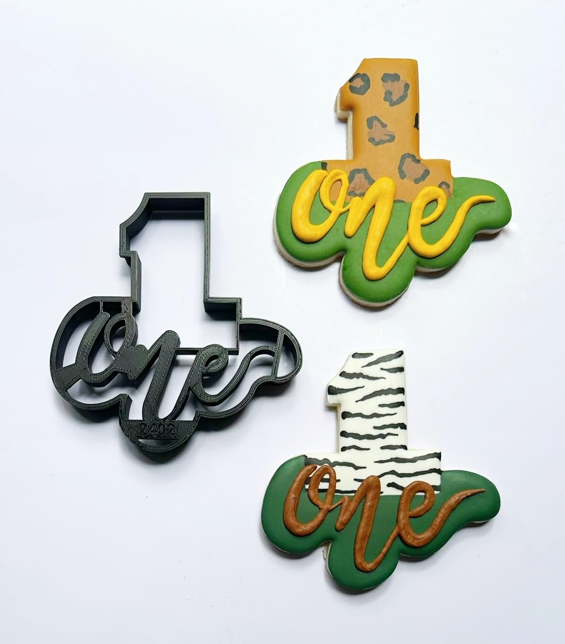 Number One Cookie Cutter With Plaque One Year Baby Toddler Birthday Number With Word And Decorative Plaque Cookie Cutters (2 Pac
