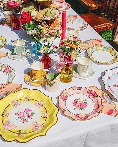 Talking Tables Truly Scrumptious Pack Of 20 Floral Scalloped Napkins | Vintage Afternoon Tea Party Tableware For Decoupage, Birt