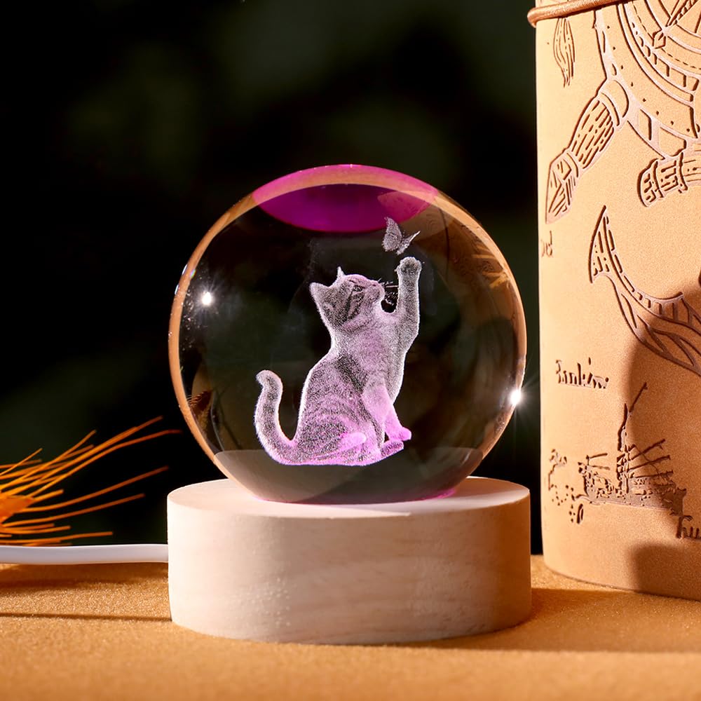 ZRENJHUS Cat Lover Gifts for Women 3D Cat Crystal Ball Themed Gift Mom Birthday Kitty Laddy Gift for Christmas Mothers Day