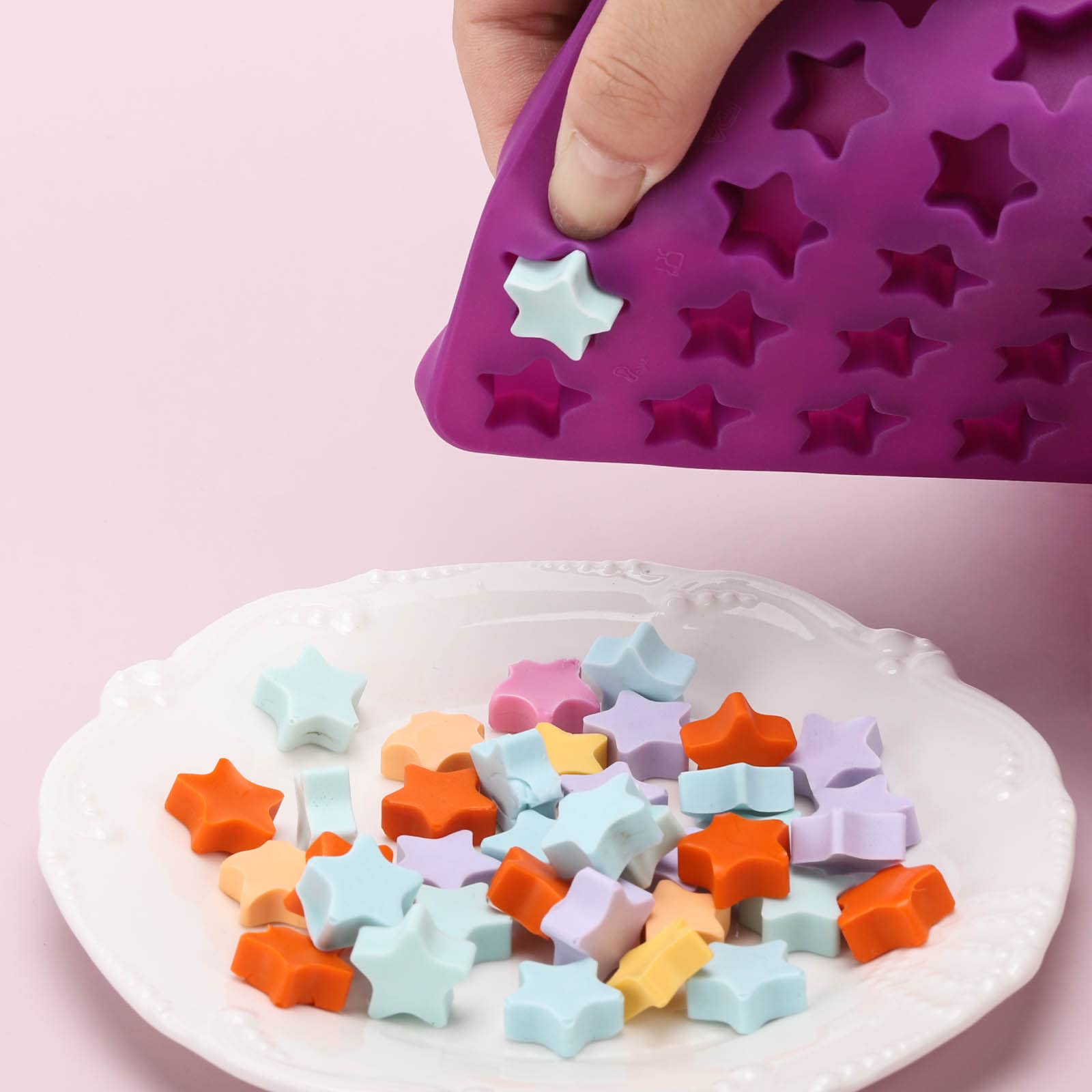 112 Cavity Mini Star Silicone Molds Fun Shaped Chocolate Molds For Homemade Dog Training Treats, Gummies, Candy, Chocolate Chips