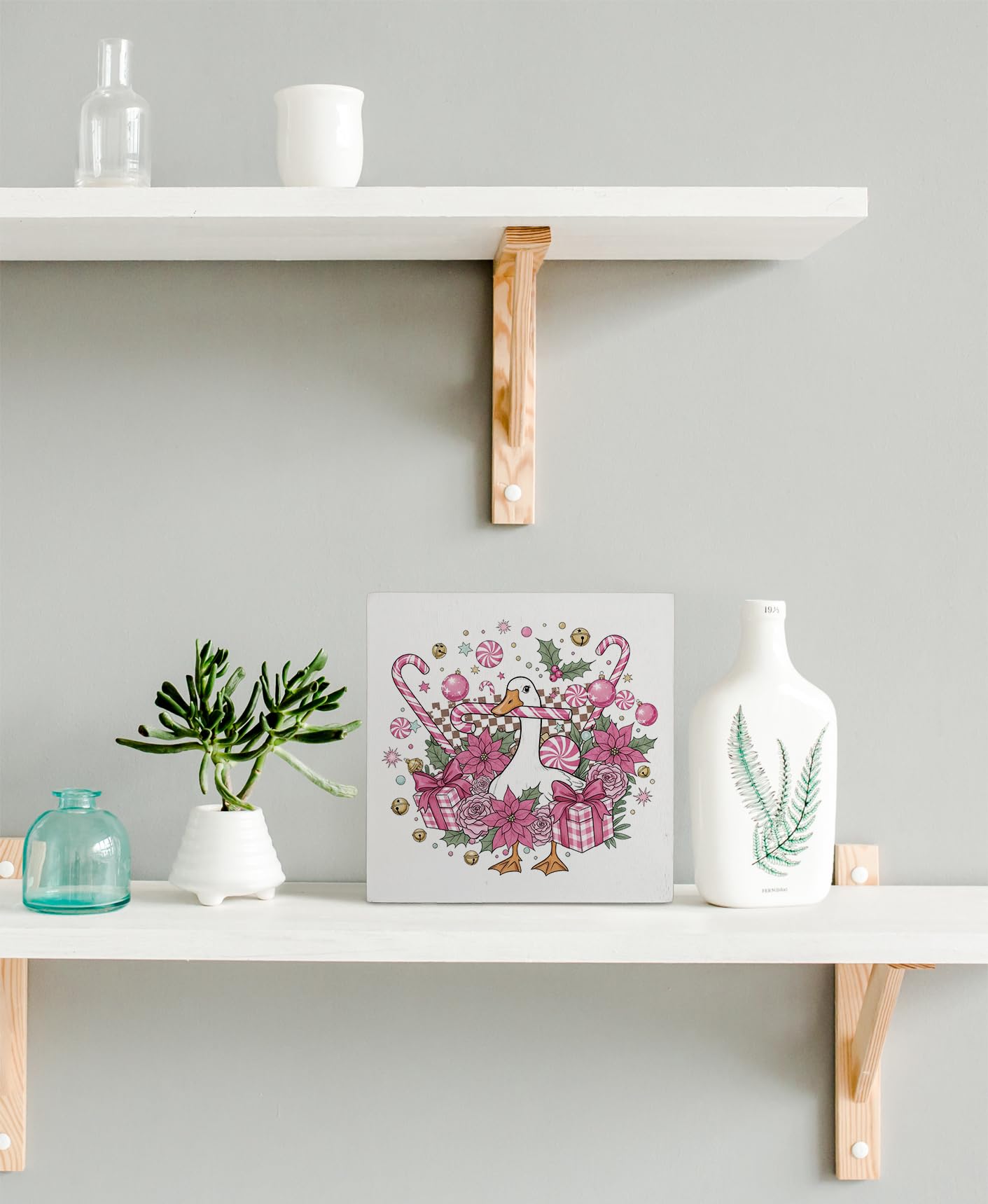 kunlisa Coquette Pink Floral Christmas Goose Wooden Sign, Preppy Girly Christmas, Groovy Retro Pink Xmas Goose Wood Box Sign for