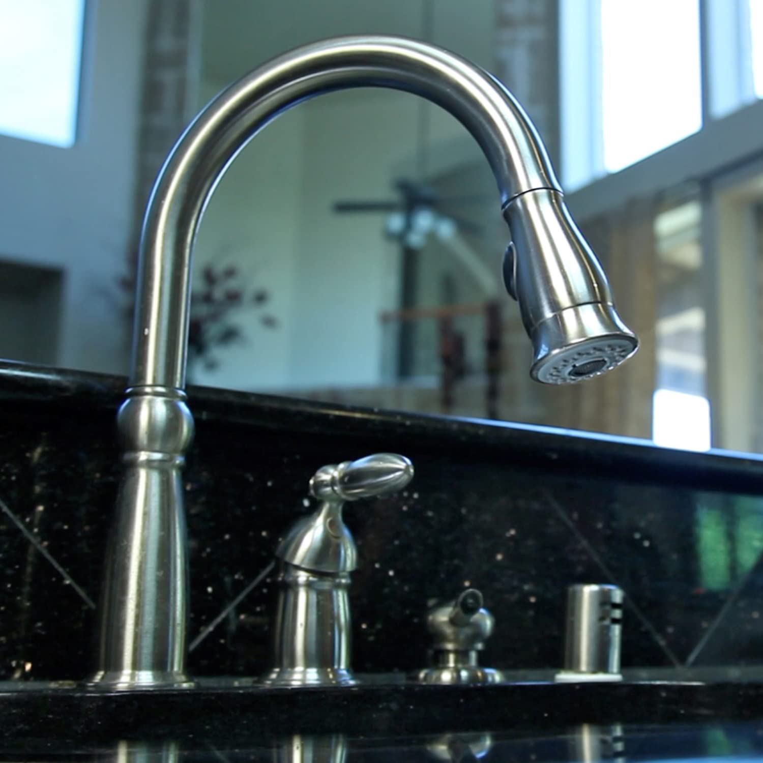 KTCH FAUCET SPRYHD BN (Pack of 1)