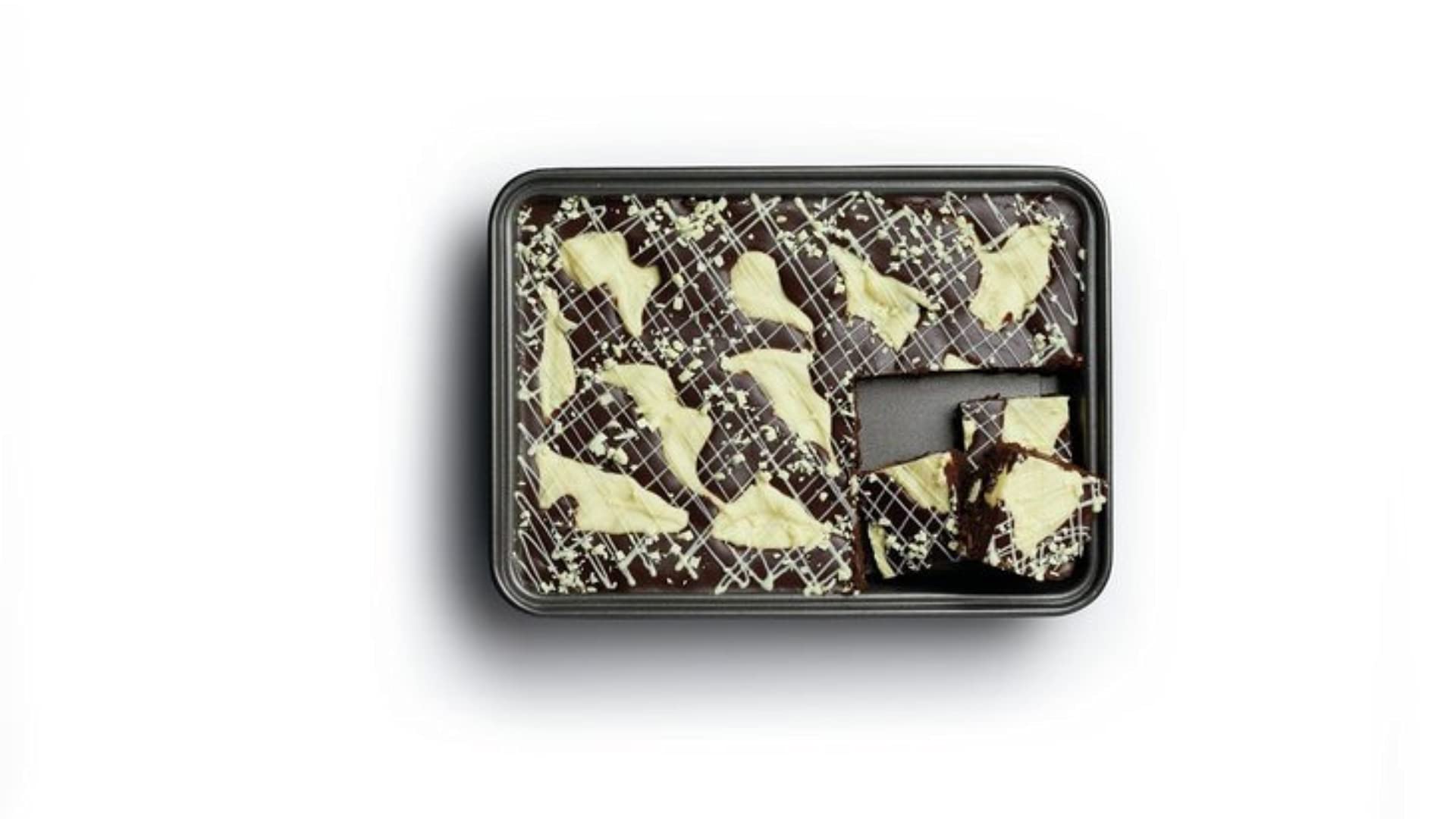 Le Regalo Set Of 3 Heavy Duty Construction Premium Quality Non Stick Baking Trays, 3, Silver