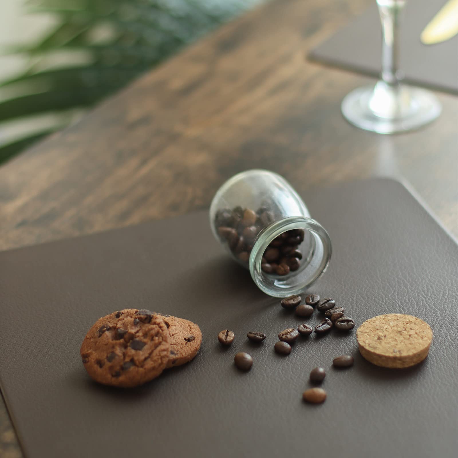 Vinjiasin Placemats Set Of 6 Brown Leather Place Mats Kitchen Dining Table Mats For Indoor Outdoor Wipeable Waterproof Sturdy Fa