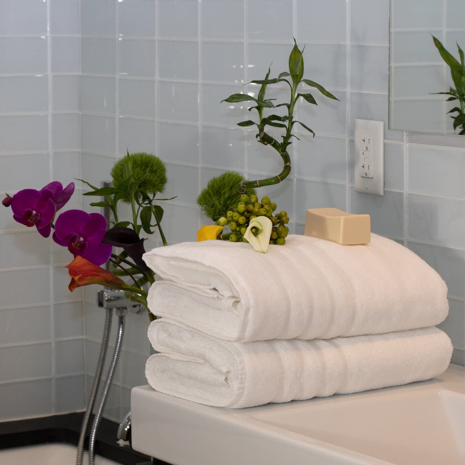 Mosobam Luxury Turkish Towels Set Of 2 Bath Sheets 35X70 White Oversize 700 Gsm Bamboo Viscose & Aegean Turkish Combed Cotton