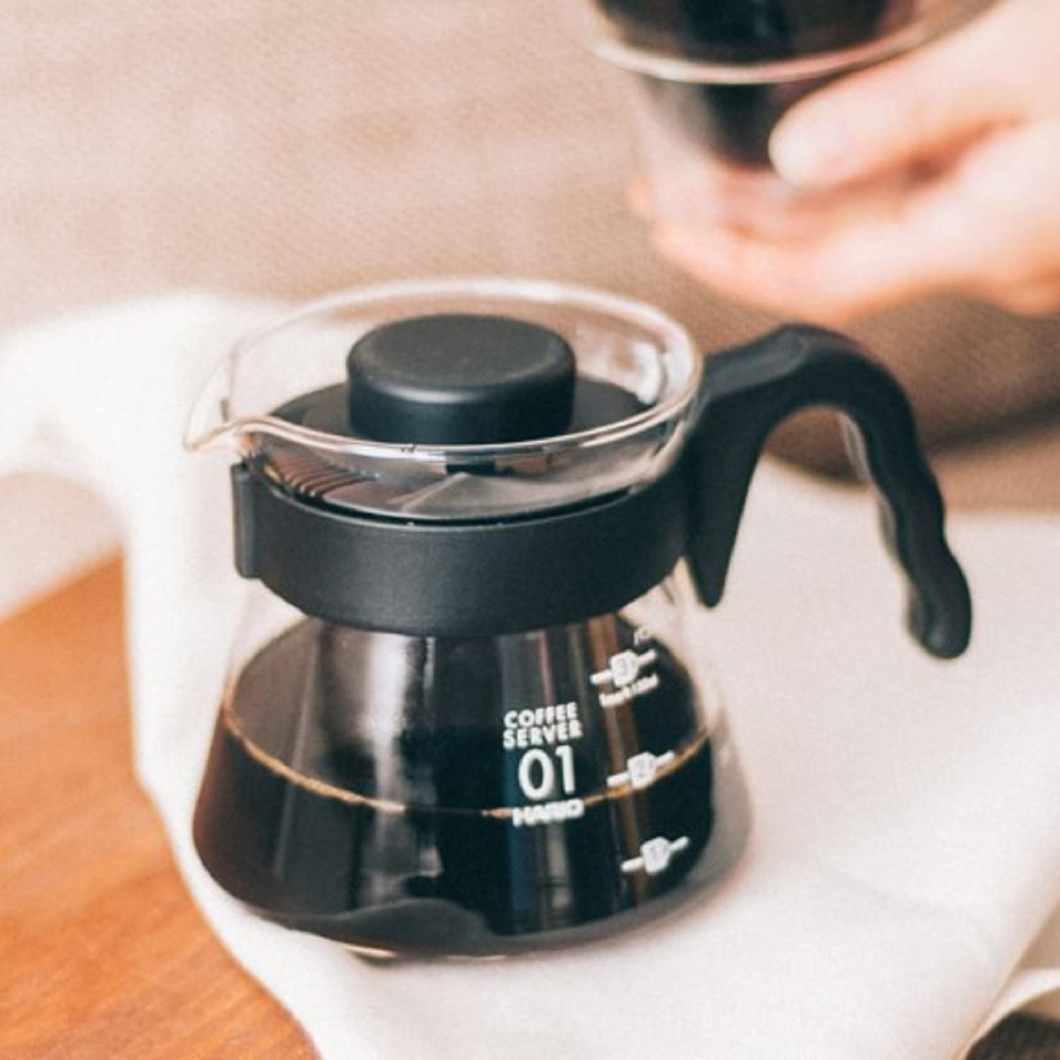 Hario V60 Glass Coffee Server Pour Over Carafe Microwave Safe 1000mL  Black