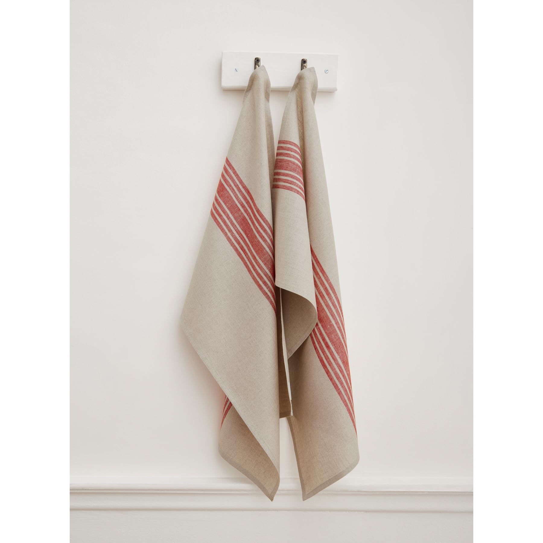 Solino Home Linen Kitchen Towels Set Of 2 - Red And Natural 17 X 26 Inch - 100% Pure Linen Farmhouse Kitchen/Tea Towels - Machin