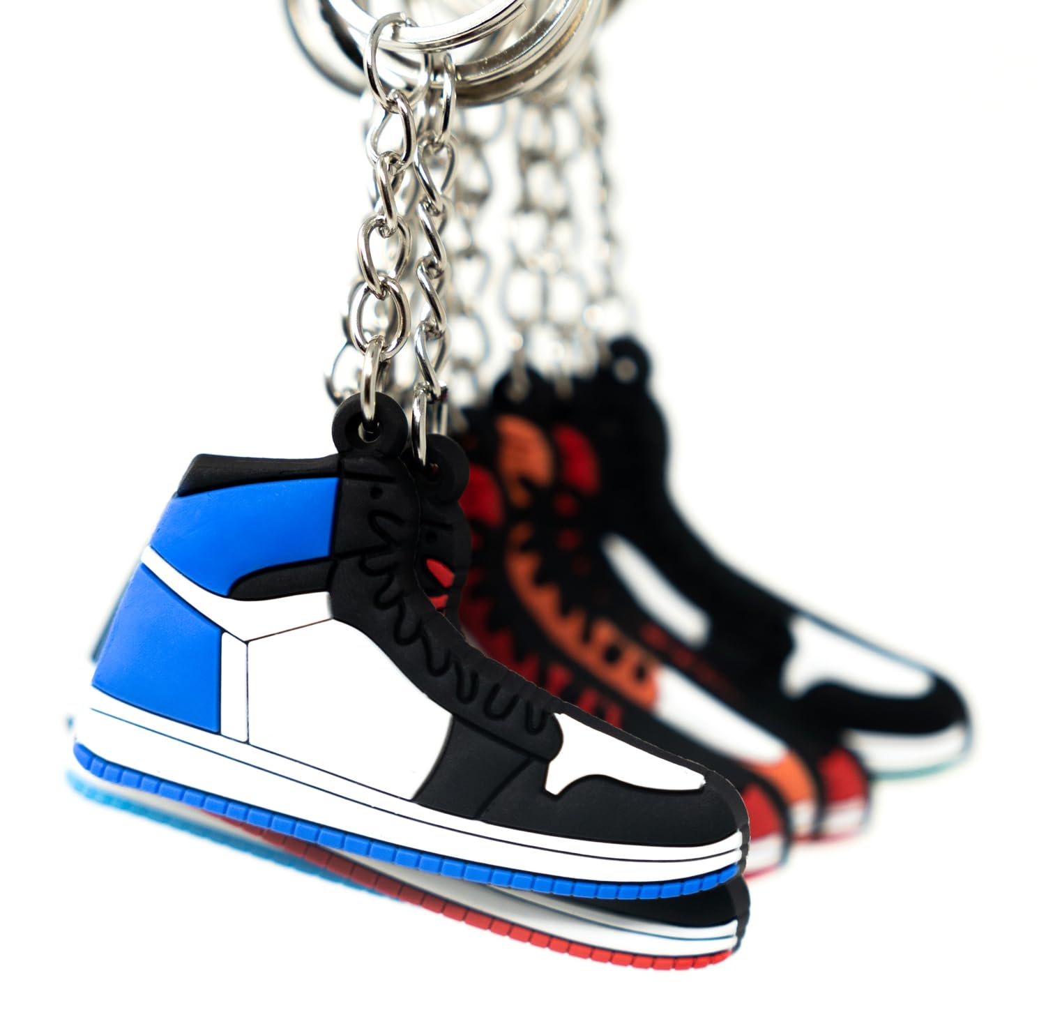 4Hrse - Retro Shoe Rubber Sneaker Keychains Birthday Party Favors Fun Gifts Hype Props Celebration Decoration Kids Mystery Goodi
