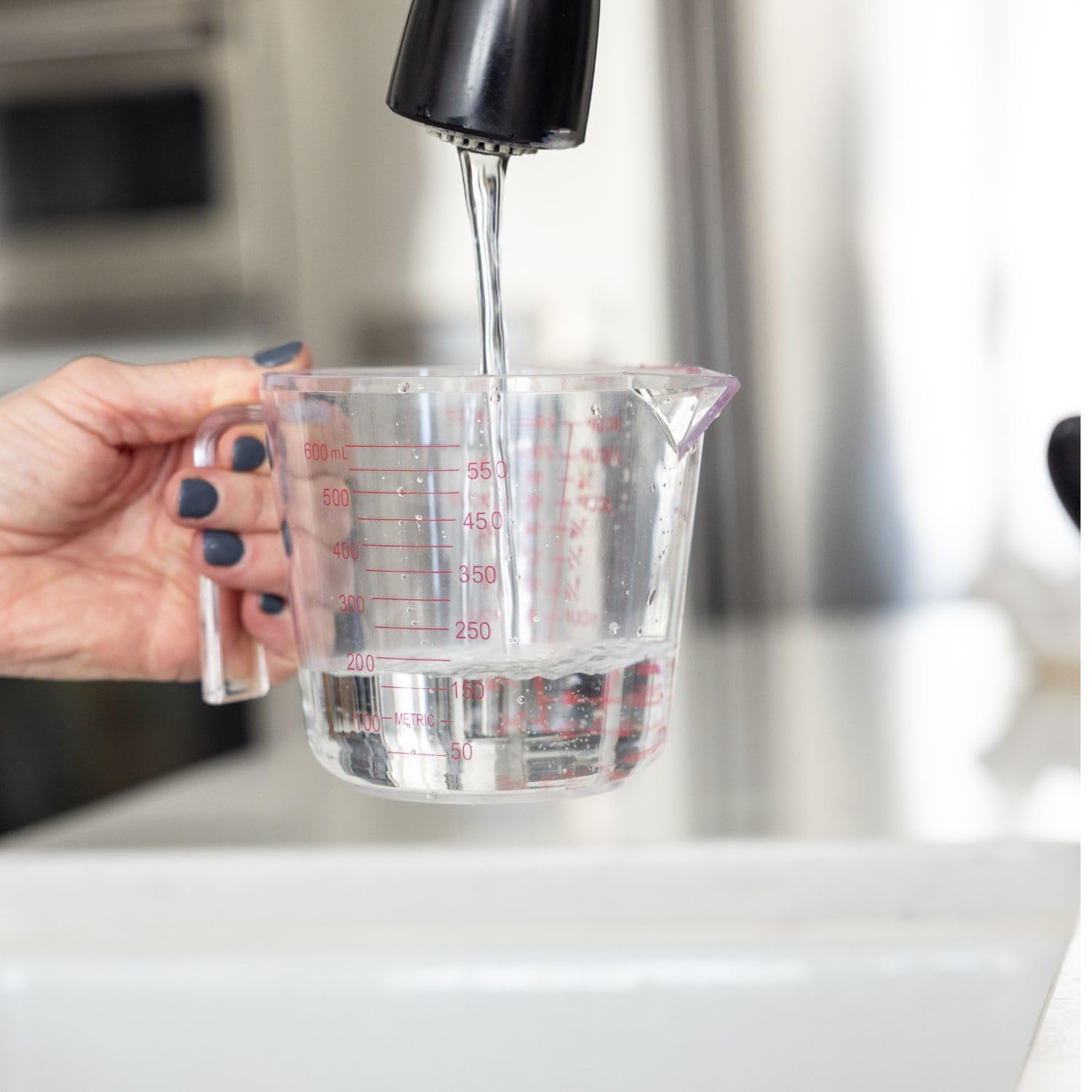 Better Houseware 2.5 Cup Measuring Cup, Clear Acrylic, 20 oz Kitchen Essential for Baking & Cooking, Model 933