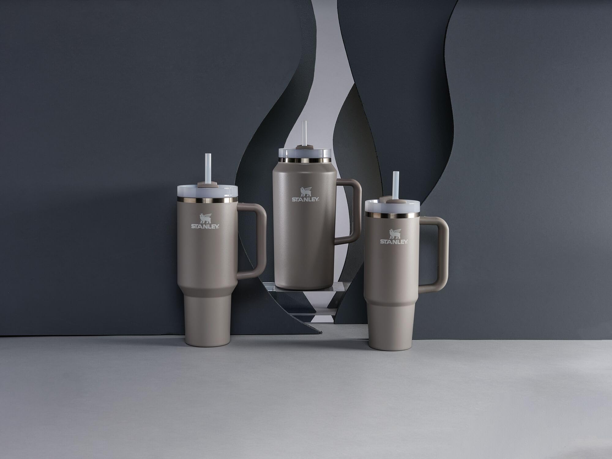 Stanley The Quencher H2.0 Flowstate Tumbler - Ash, 40 Oz