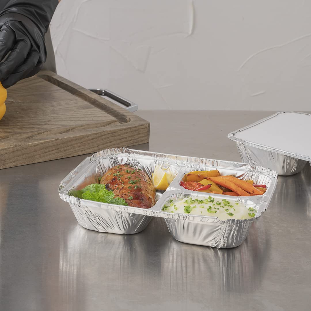 Restaurantware Foil Lux 23 Ounce Aluminum Food Containers 100 Rectangle Aluminum Pans - Lids Sold Separately 3 Compartments Silv