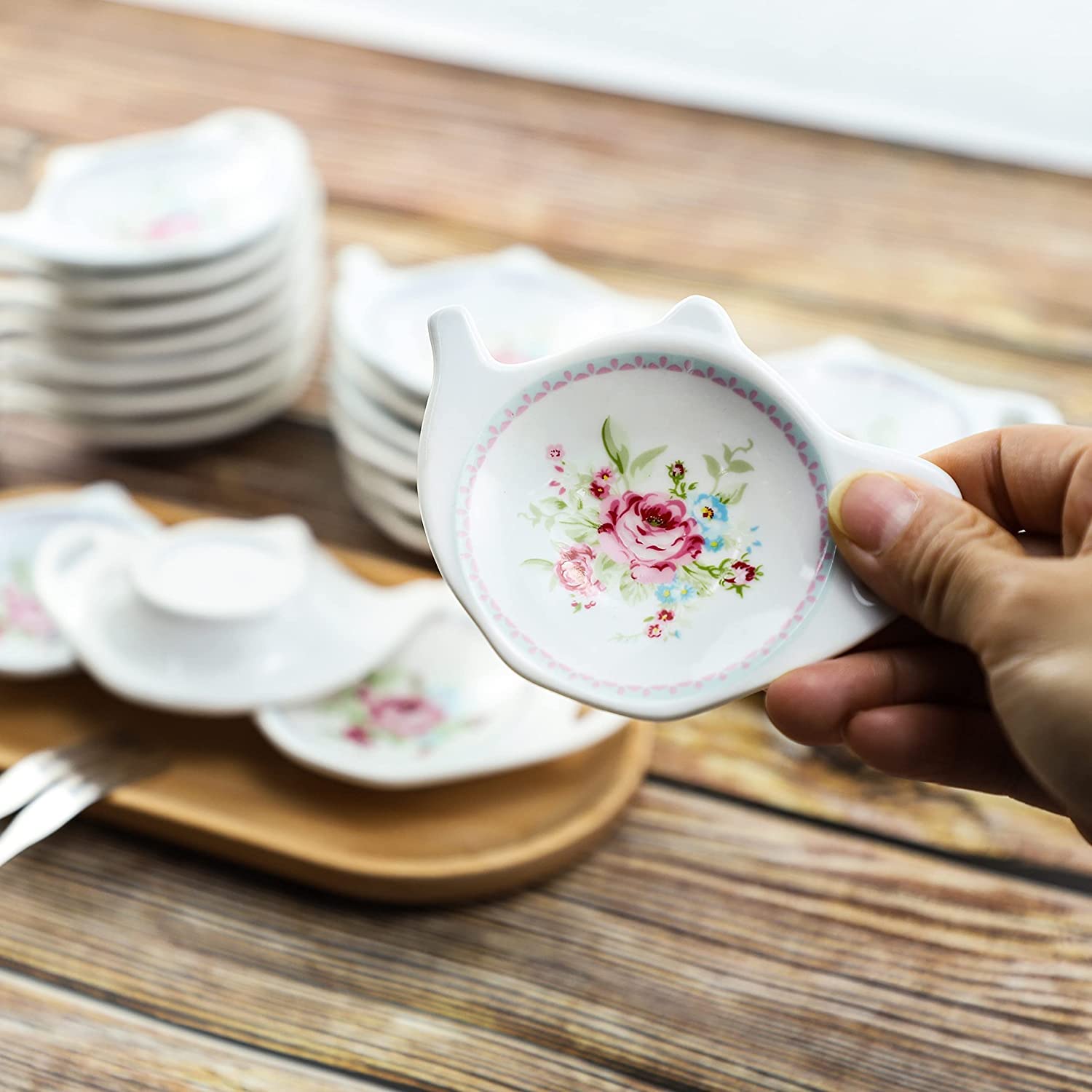 Socosy Vintage Flower Porcelain Tea Bag Holder Teapot Shaped Tea Bag Coaster, Little Spoon Rest Tea Accessories Resting Caddy Se