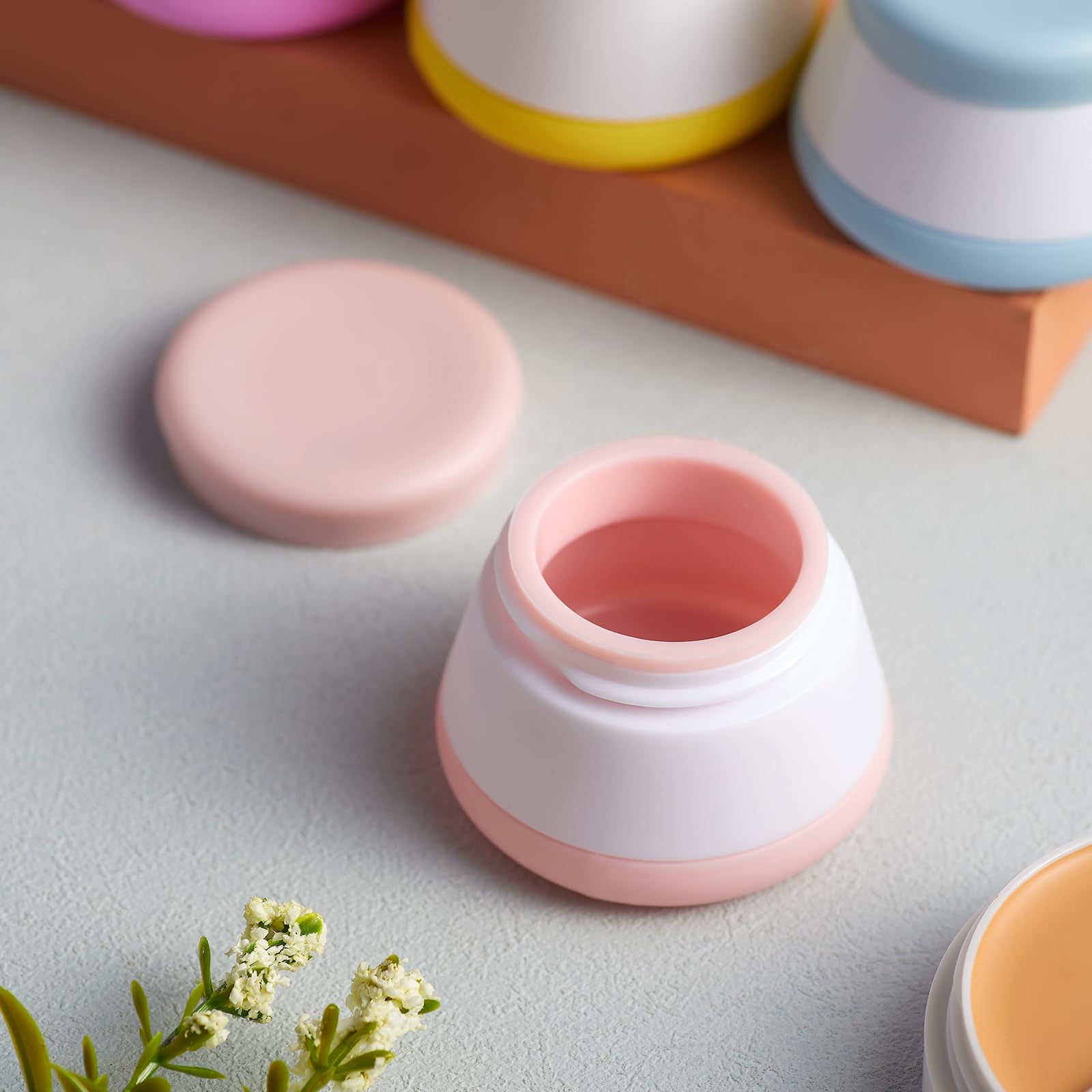 Insfit Travel Containers For Toiletries, Tsa Approved Silicone Cream Jars, Travel Size Containers With Lids, 5Pcs Bpa Free Leakp