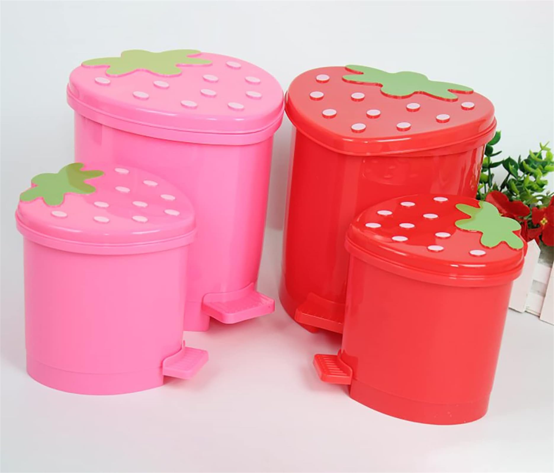 Bxuxjar Strawberry Trash Can, 1 Gallon Cute Trash Can Plastic Desk Kawaii Room Decor For Bedroom, Small Pink Trash Can With 0.3