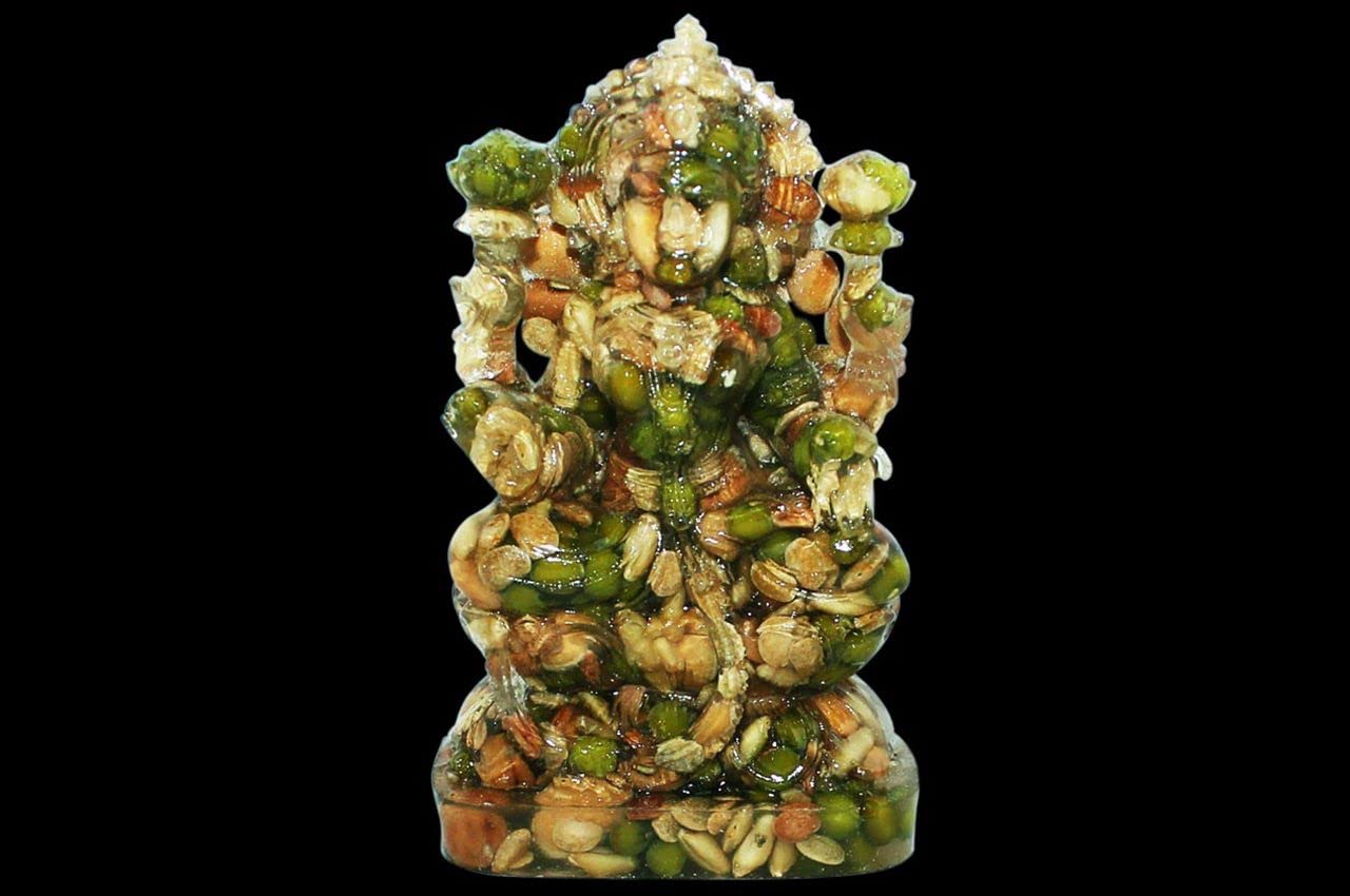 suvasane Navadhanya Ganesh and Lakshmi Idols for Pooja and home to bring sucess and all positive vibes