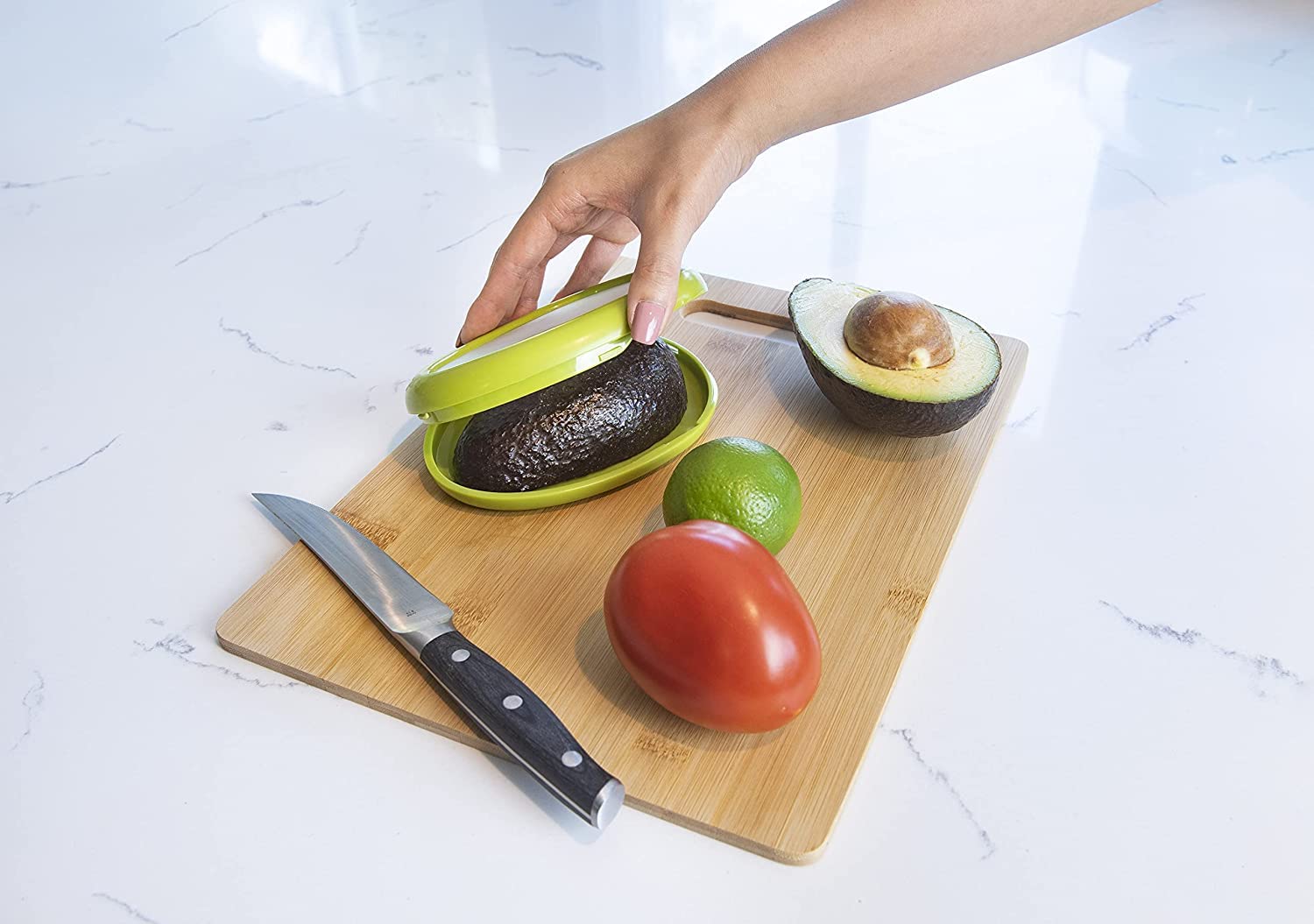 Joie Avocado Stretch Pod, 2 Count, Plastic, Green - Keep Avocados Fresh Longer, Refrigerator Storage, Model 86100