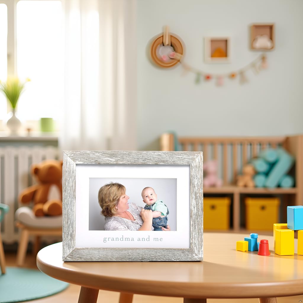 Pearhead Grandma and Me Rustic Picture Frame, New Grandmother Gift from Baby, Farmhouse Nursery Decor, Tabletop or Wall Display,