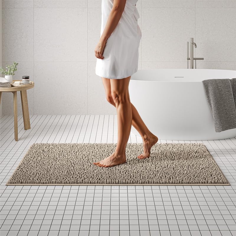 MAYSHINE Soft Plush Chenille Round Bathroom and Area Rug  Absorbent Microfiber Bath Mat  Machine Washable  Non-Slip Grip  Quick-Dry  Great for Bath  Shower  Bedroom  Dog or Door Mat (Beige  3x3 Foot)