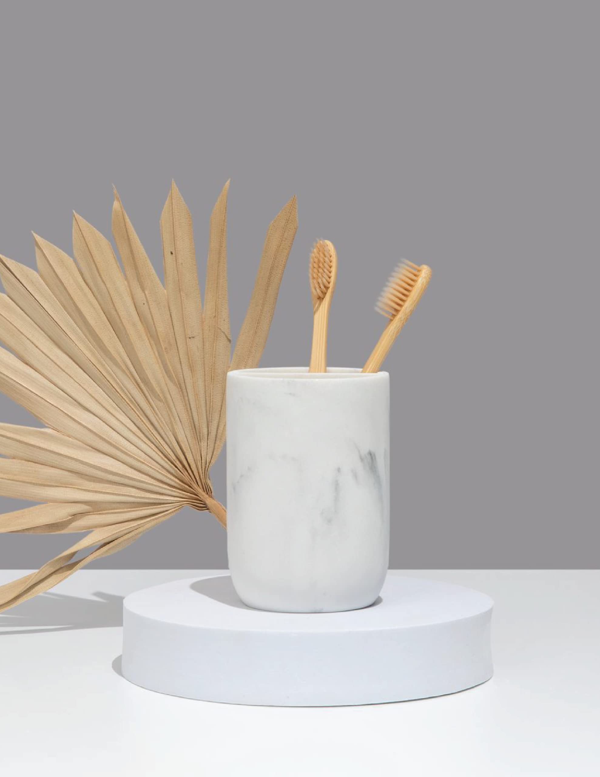 Essentra Home White Marble Toothbrush Holder | Small Toothbrush & Toothpaste Organizer | Blanc Collection