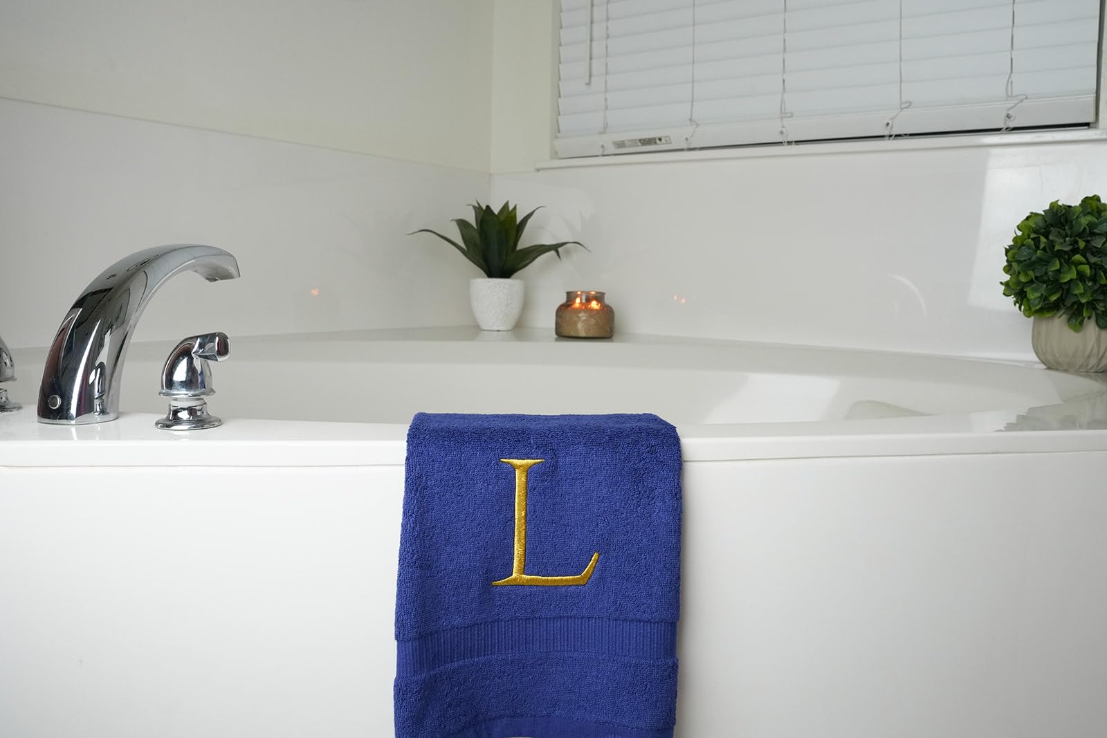 Navy And Gold Bathroom Hand Towel - Monogrammed Luxury Hotel Quality Decorative Embroidered Towel For Powder Room, Spa - Gots Or