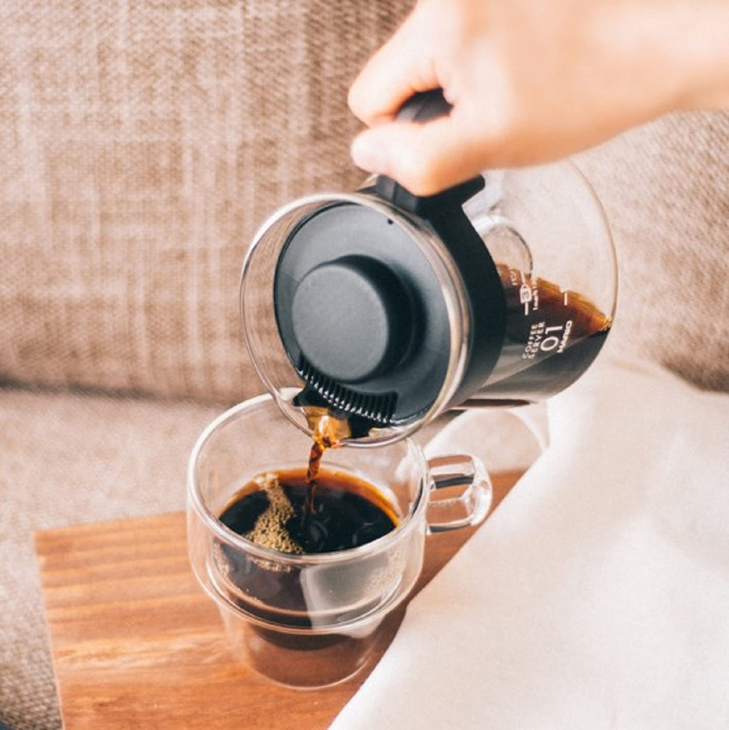 Hario V60 Glass Coffee Server Pour Over Carafe Microwave Safe 1000mL  Black