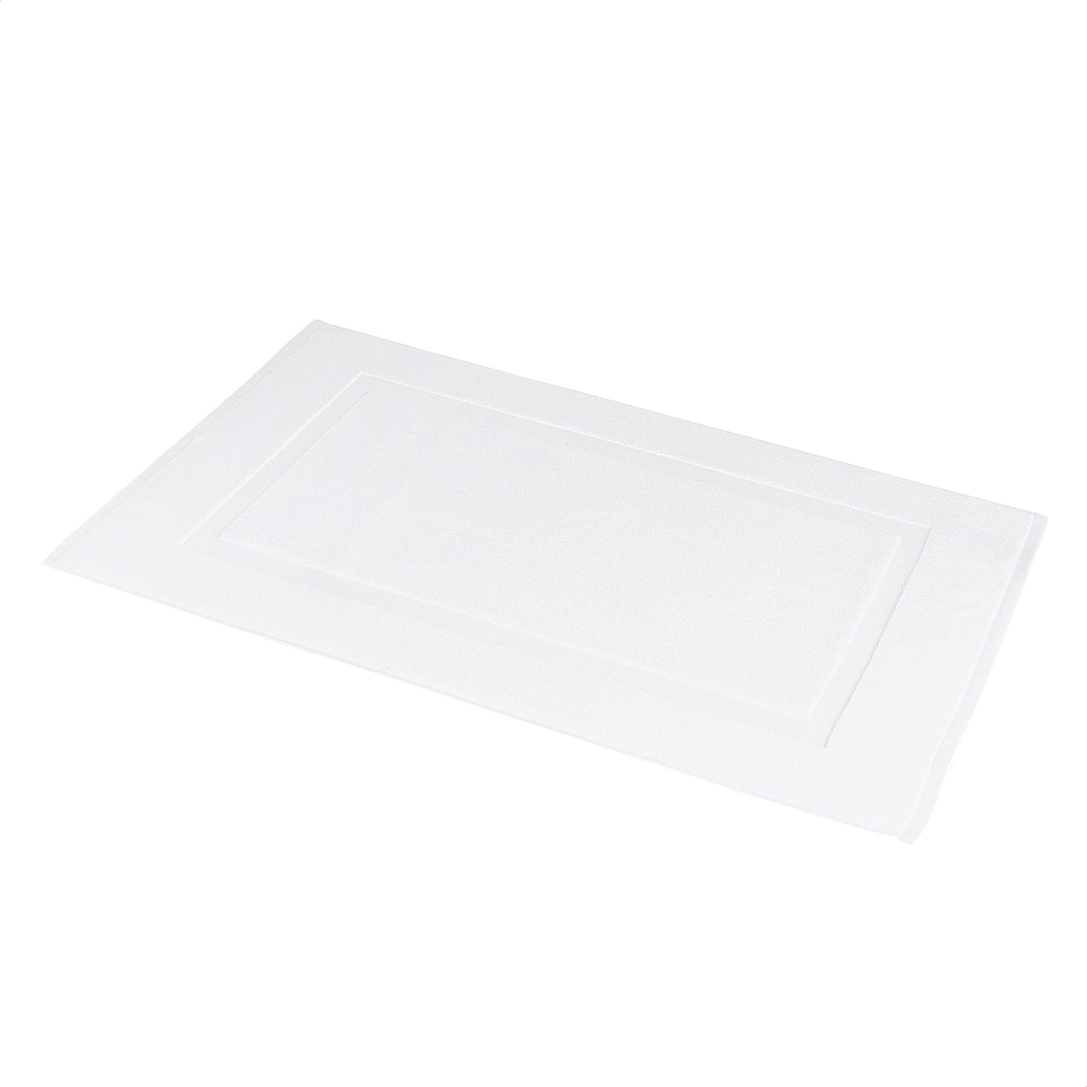Amazon Basics Absorbent Cotton Machine Washable Bath Rug Mat For Shower, Bright White, 31'' L X 20'' W