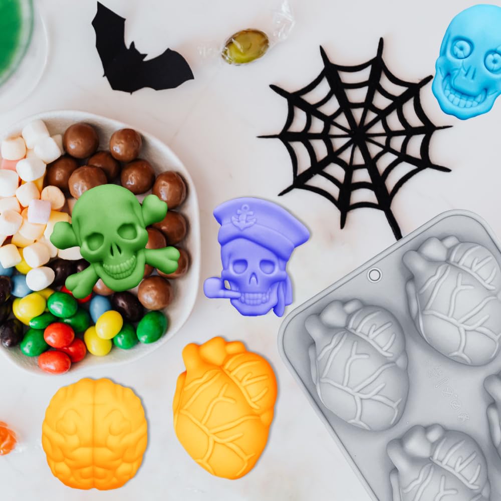 3D Human Heart Silicone Molds, 2 Pack Realistic Halloween Organ Shapes Silicone Muffin Molds For Chocolate Pudding Dessert Jelly