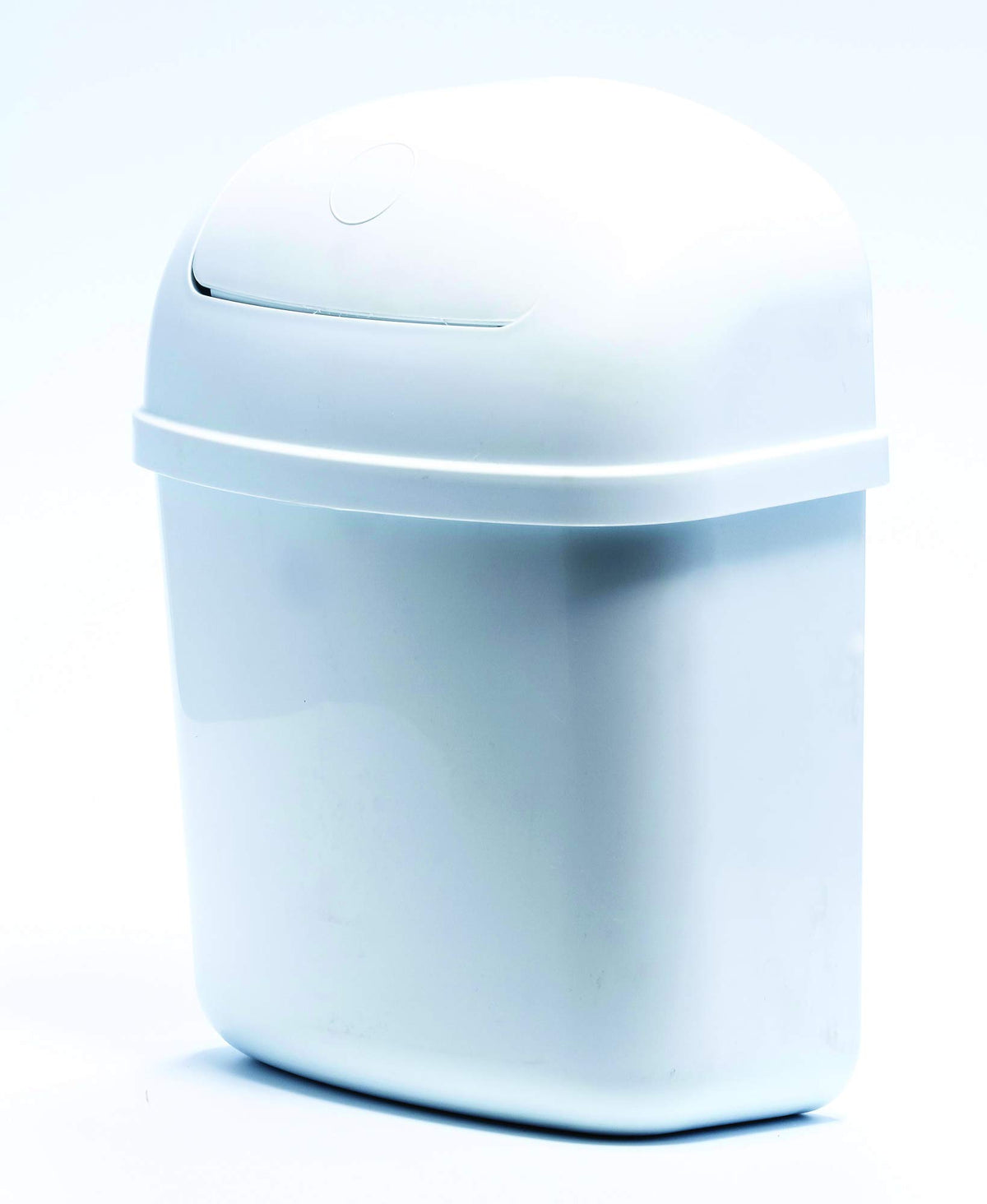 Camco Rv Cabinet Mount Trash Can | Ideal For Tight Spaces In Rvs, Boats, Dorms, Kitchens, Bathrooms, Laundry Rooms, And More | S