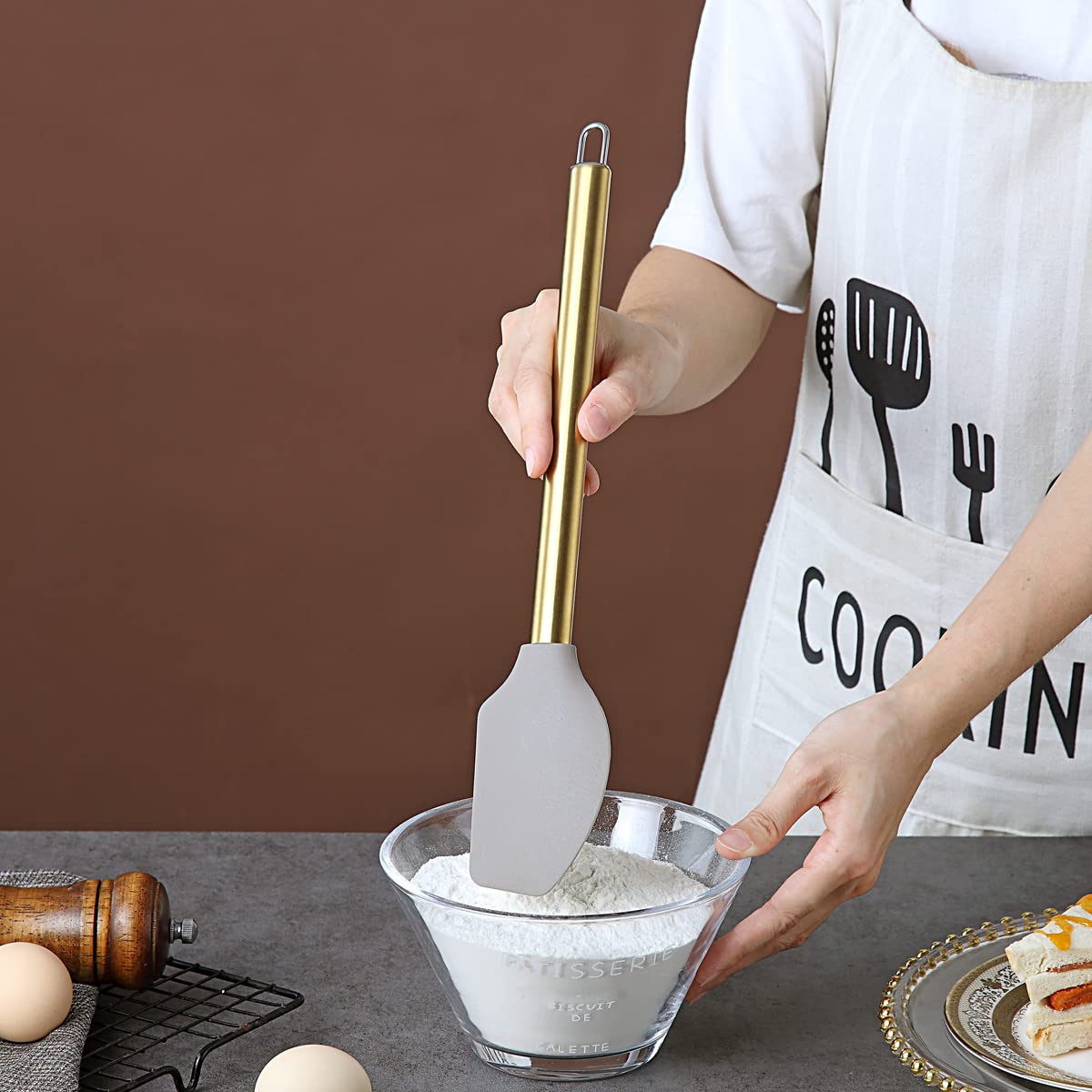 Gold Spatulas, Berglander Non-Stick Silicone Flexible Scrapers Baking Mixing Tool With Titanium Gold Plating Handle, Baking Tool