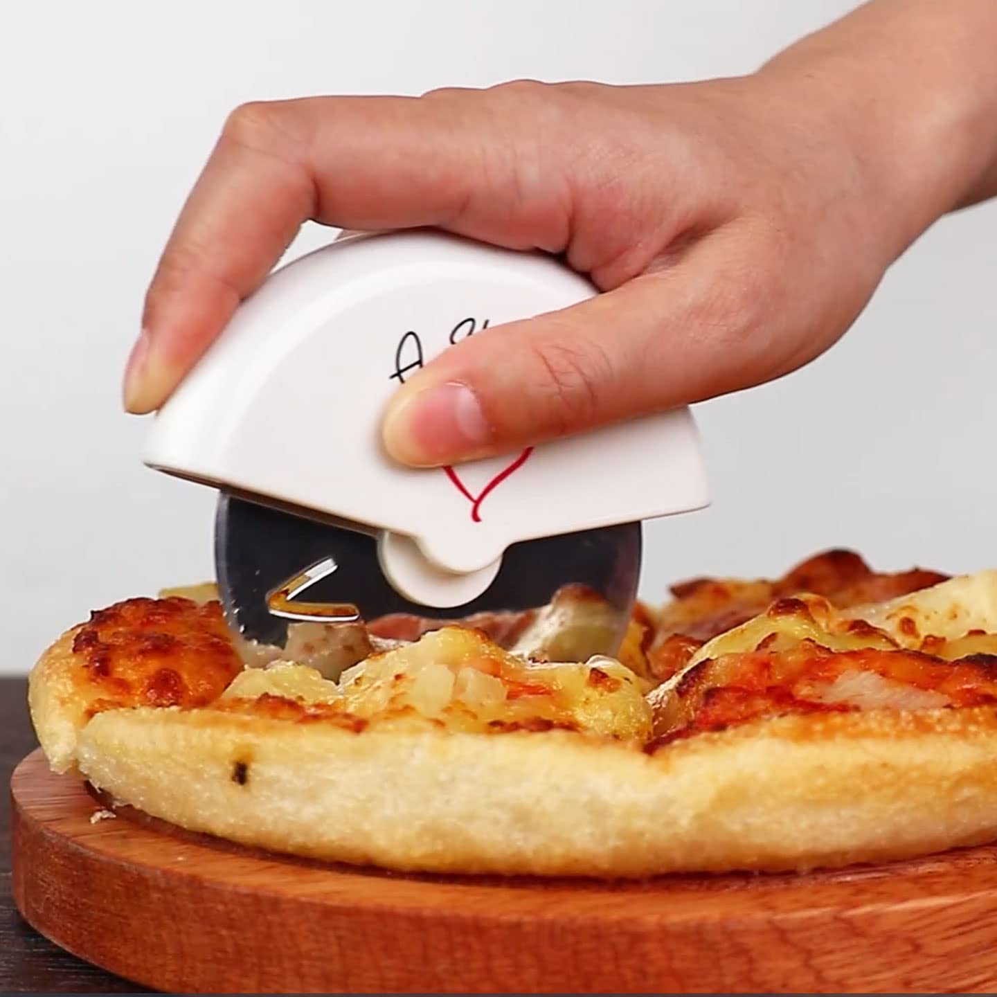 Kate Aspen ''A Slice Of Love'' Stainless Steel Pizza Cutter Wheel In Miniature Pizza Box, Wedding Favor, Bridal Shower Favor, St
