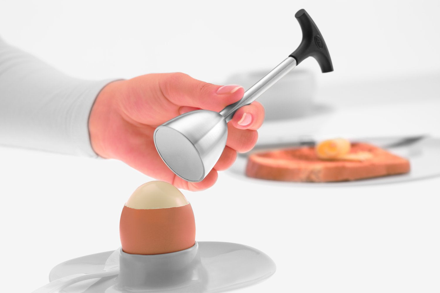 Rsle Stainless Steel Egg Topper With Silicone Handle