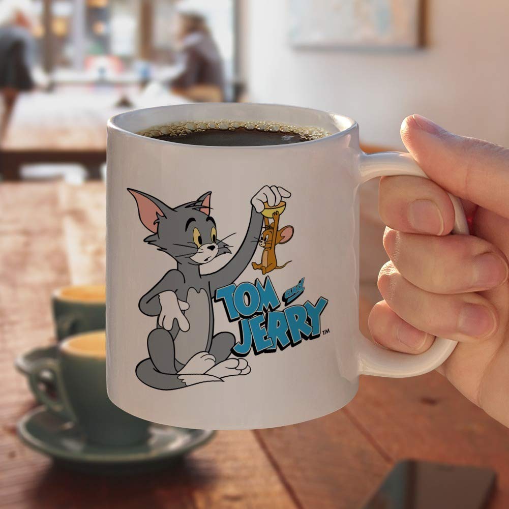 Graphics & More Tom And Jerry Best Friends Ceramic Coffee Mug, Novelty Gift Mugs For Coffee, Tea And Hot Drinks, 11Oz, White
