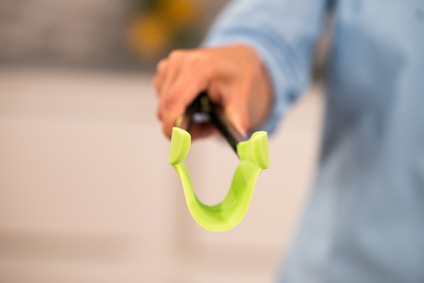 Clever Tongs 2 In 1 Kitchen Spatula & Tongs Non-Stick, Heat Resistant, Stainless Steel Frame, Silicone & Dishwasher Safe, As See