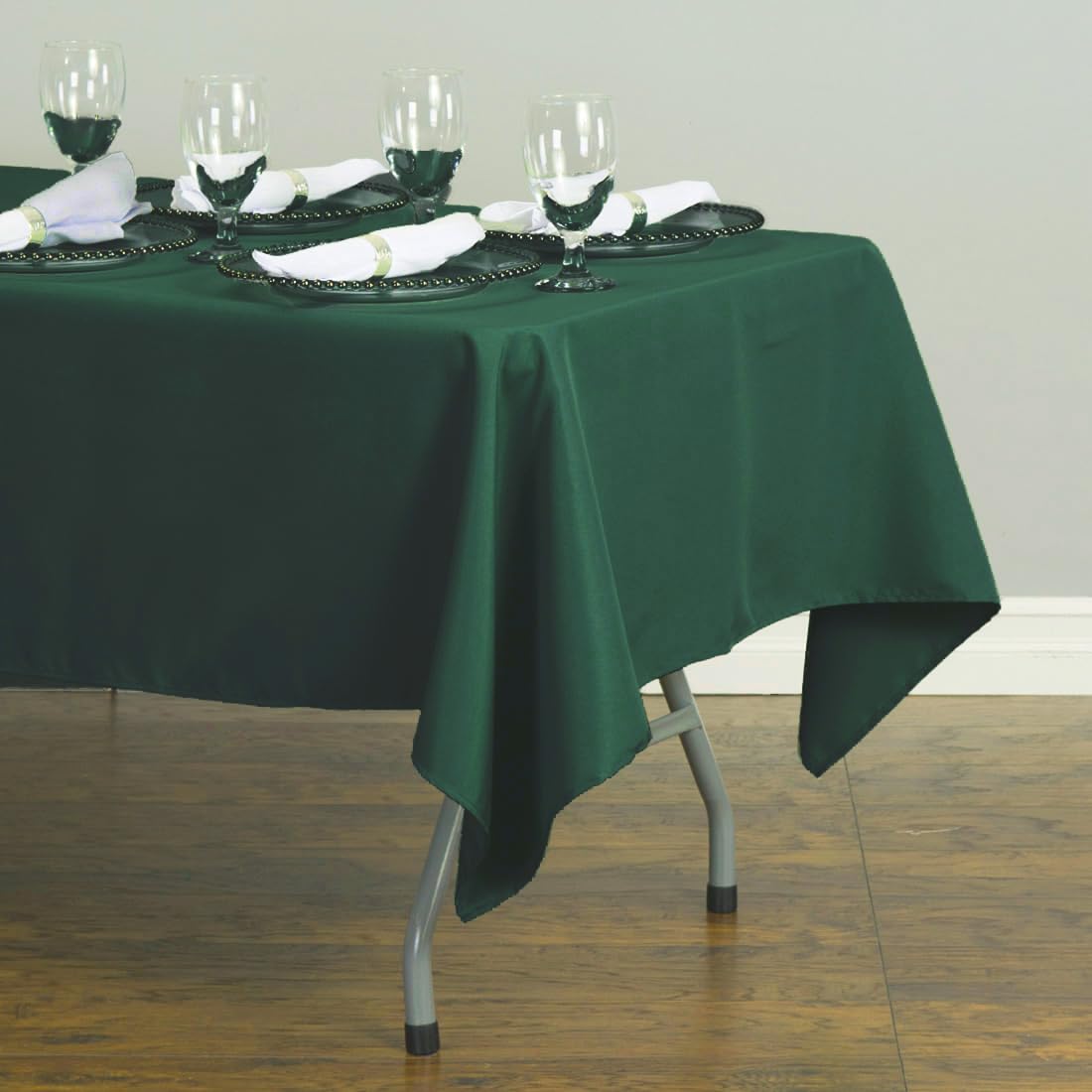 Ltc Linens 10 Pack Hunter Green Rectangular Tablecloths 60 X 102 Inch For 6 Ft Rectangle Banquet Tables With Half-Drop - Stain A
