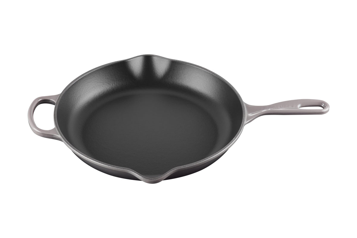 Le Creuset Enameled Cast Iron Signature Iron Handle Skillet, 11.75 (2-3/8 Qt.), Oyster