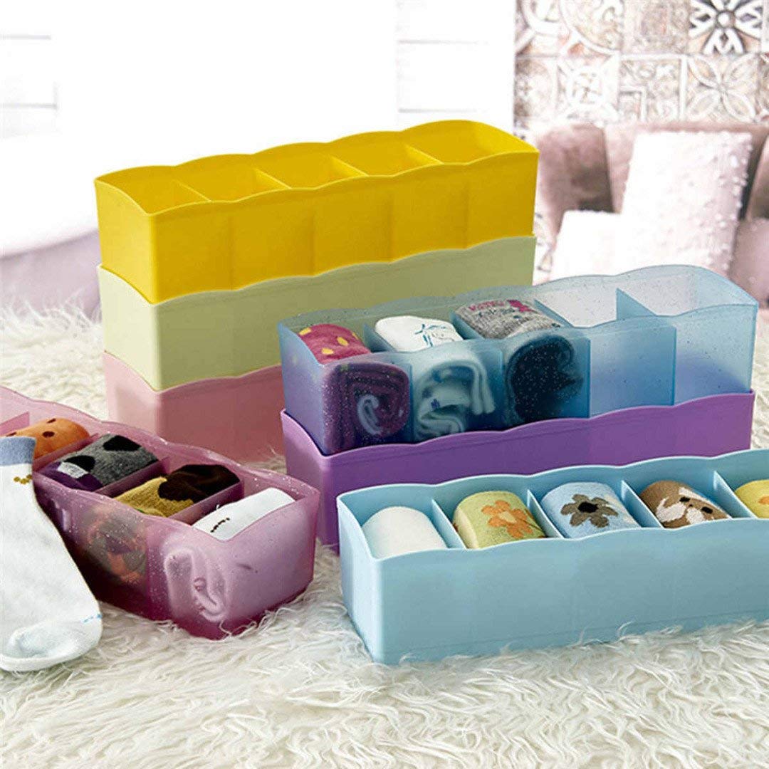 Sprade Plastic Undergarments Innerwear Cosmetic Makeup Drawer Organiser Partition 5 Grids Storage Box Set Box (Assorted Colour) 